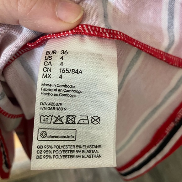 Divided By H&M Womens Fit & Flare Dress Red Mini Stripe Stretch Size 4 - Picture 6 of 6